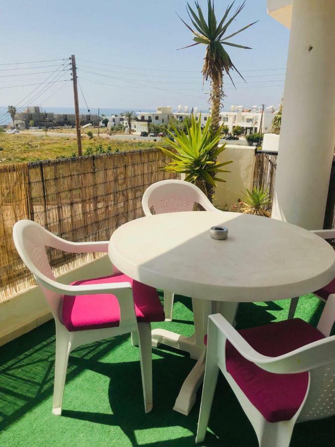 Beautiful Apartment Near The Sea Paphos Exteriér fotografie