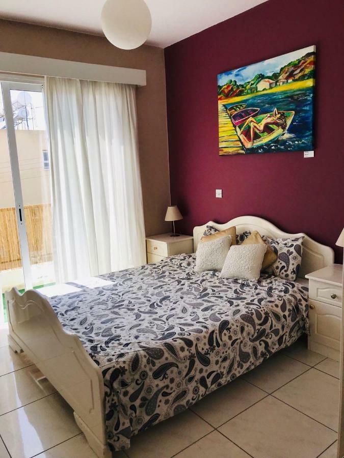 Beautiful Apartment Near The Sea Paphos Exteriér fotografie